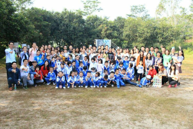 深圳農(nóng)家樂(lè)九龍山生態(tài)園迎來(lái)龍華錦華實(shí)驗(yàn)小學(xué)親子游活動(dòng)